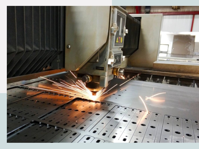 Лазерная резка металла в Железногорске от 620 руб.
