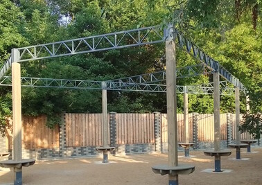 Терраса из металлоконструкций под ключ, проектирование, изготовление и монтаж от СтальСтрой-Жлр